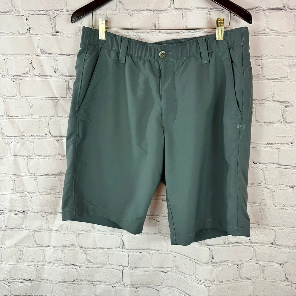 Under Armour UA golf loose shorts Mens 36